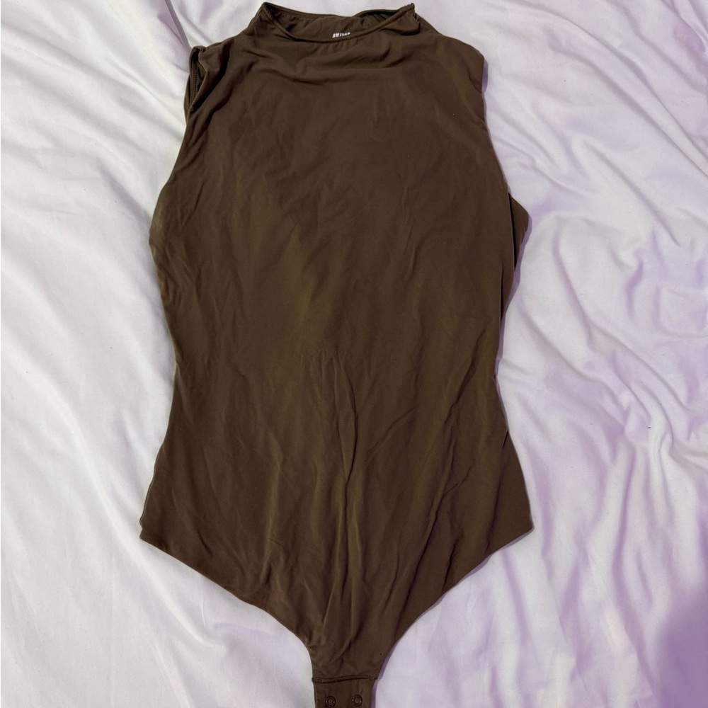Skims Brown Sleeveless Bodysuit